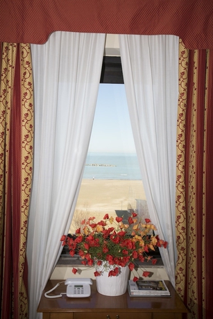 Imagen de la habitación del Hotel Carlton, PESCARA. Foto 13