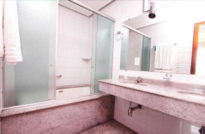Imagen de la habitación del Hotel Carlton Plaza S&atilde;o Jos&eacute; Dos Campos. Foto 16