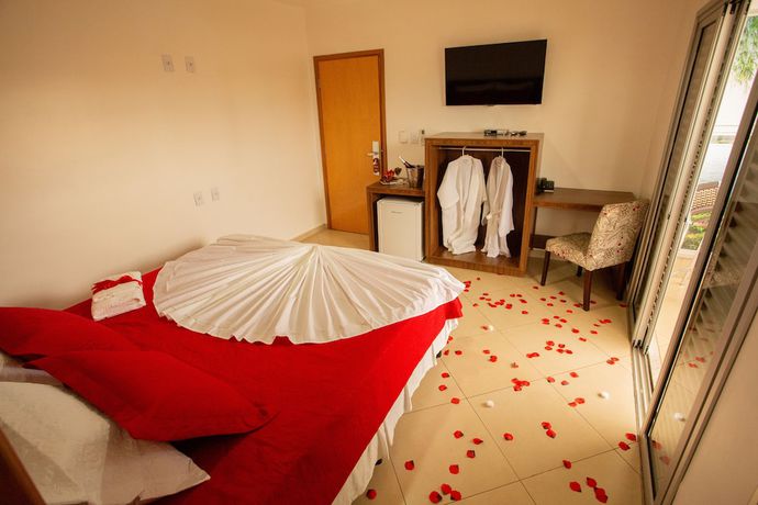 Imagen de la habitación del Hotel Carlton Plaza Torre. Foto 19