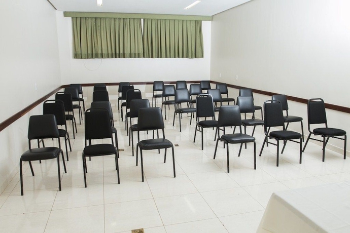 Imagen de los interiores del Hotel Carlton Plaza Uberl&acirc;ndia. Foto 12
