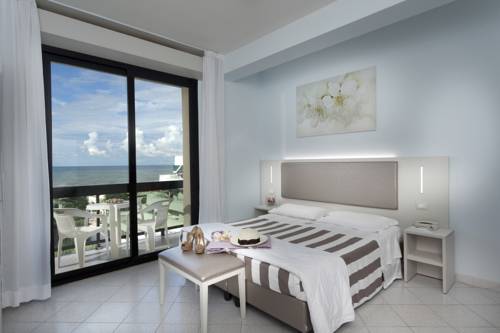 Imagen de la habitación del Hotel Carlton, Riccione. Foto 4