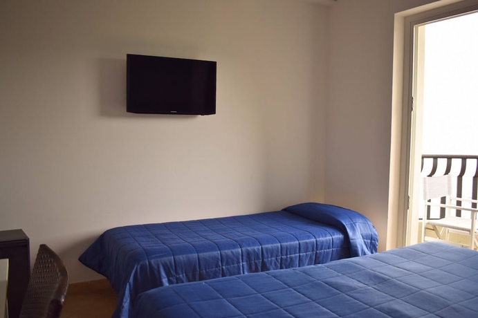 Imagen de la habitación del Hotel Carlton Riviera. Foto 4