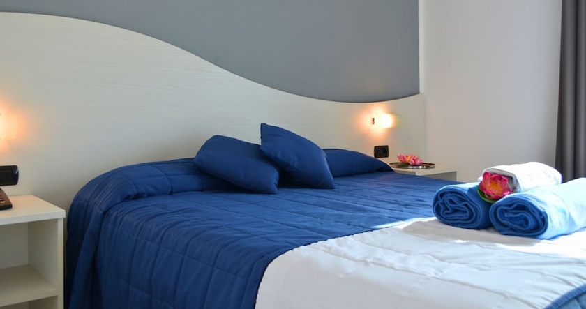 Imagen de la habitación del Hotel Carlton Riviera. Foto 7