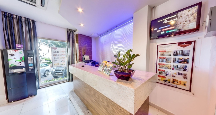 Imagen de los interiores del Hotel Carlton, Sliema. Foto 17