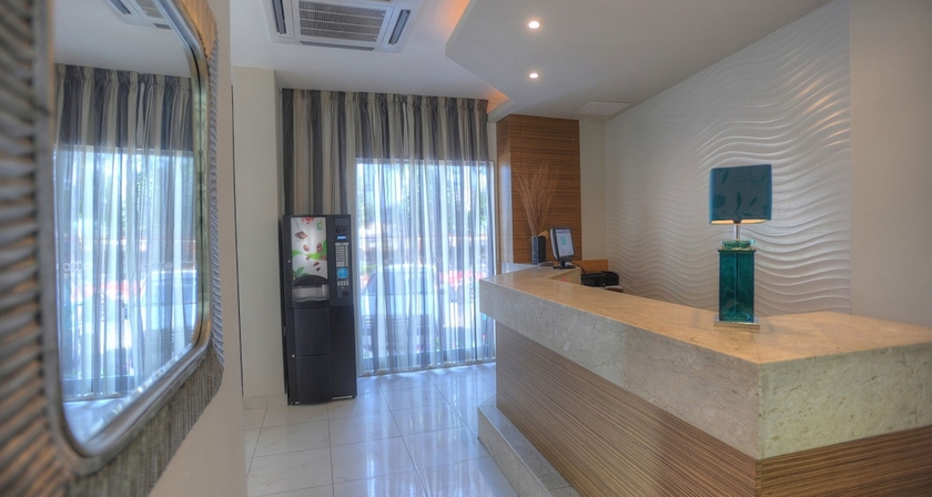 Imagen de los interiores del Hotel Carlton, Sliema. Foto 19