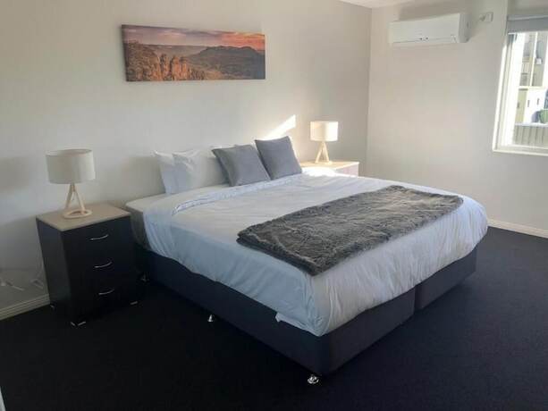 Imagen general del Hotel Carlton Suites, Goulburn. Foto 3