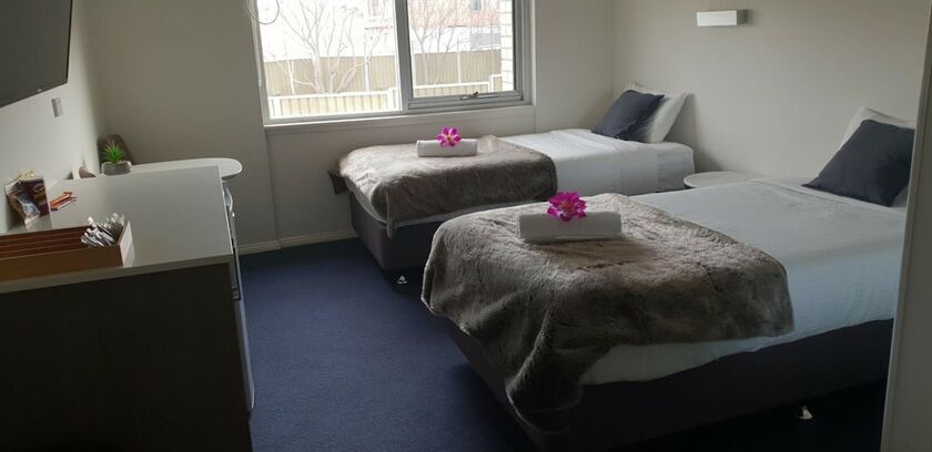 Imagen general del Hotel Carlton Suites, Goulburn. Foto 4