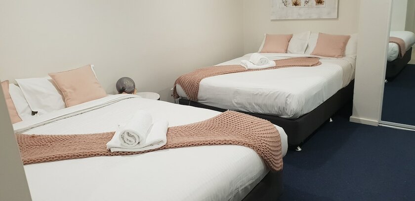 Imagen de la habitación del Hotel Carlton Suites, Goulburn. Foto 20