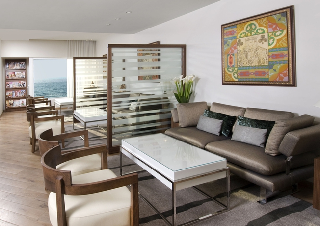 Imagen de los interiores del Hotel Carlton Tel Aviv. Foto 12