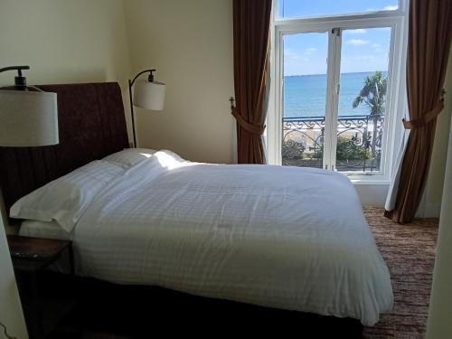 Imagen de la habitación del Hotel Carlton, Weymouth. Foto 16