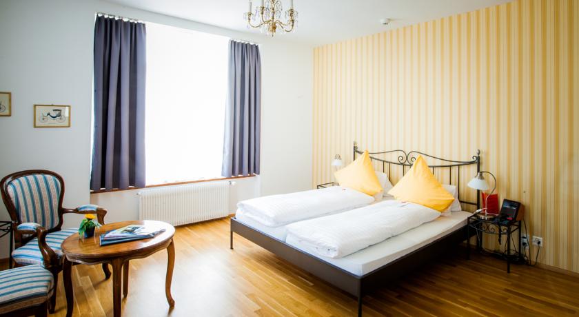 Imagen de la habitación del Hotel Carlton-Europe Vintage Adults. Foto 2