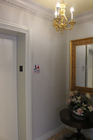 Imagen de los interiores del Hotel Carlyle. Foto 19