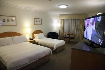 Imagen de los interiores del Hotel Carlyle Suites and Apartments. Foto 12