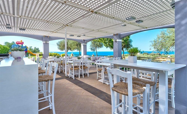 Imagen general del Hotel Carme Villas. Foto 11