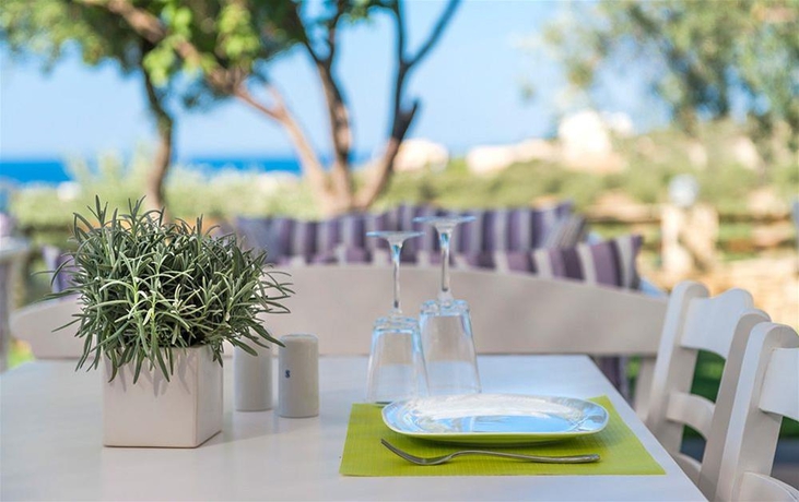 Imagen general del Hotel Carme Villas. Foto 12