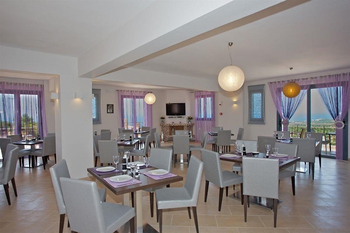 Imagen general del Hotel Carme Villas. Foto 13