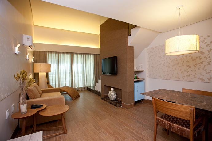 Imagen de los interiores del Hotel Carmel Charme Resort. Foto 13