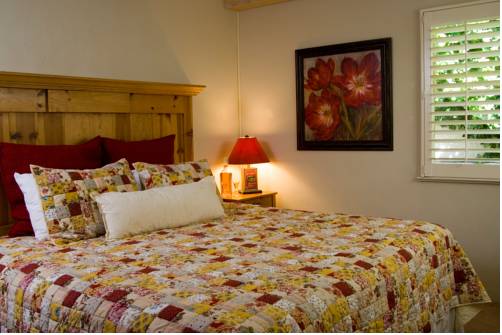 Imagen de la habitación del Hotel Carmel Country Inn. Foto 3