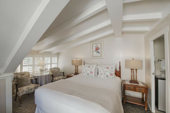 Imagen general del Hotel Carmel Green Lantern Inn. Foto 3