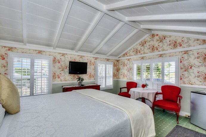Imagen general del Hotel Carmel Green Lantern Inn. Foto 4