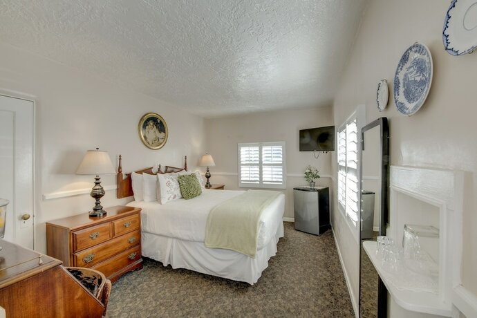 Imagen general del Hotel Carmel Green Lantern Inn. Foto 6