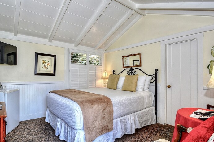 Imagen general del Hotel Carmel Green Lantern Inn. Foto 12