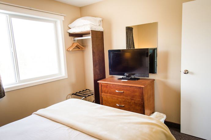 Imagen de la habitación del Hotel Carmel Inn. Foto 14