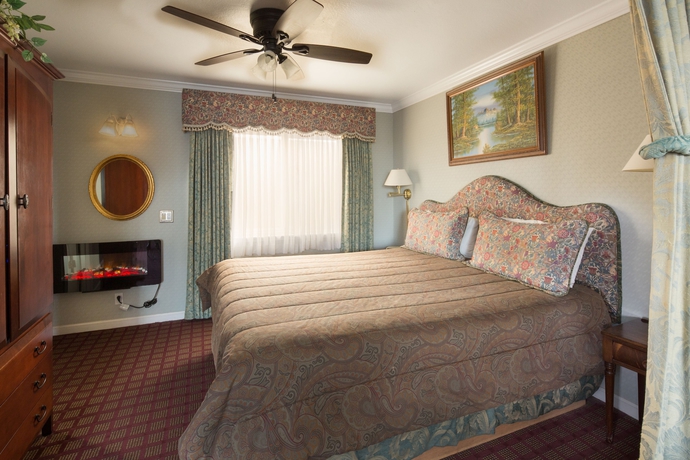 Imagen de la habitación del Hotel Carmel Inn and Suites. Foto 4