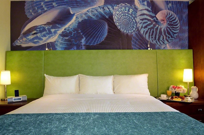 Imagen de la habitación del Hotel Carmel Mission Inn. Foto 6