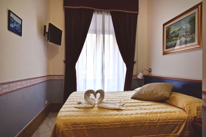 Imagen de la habitación del Hotel Carmel Roma. Foto 8