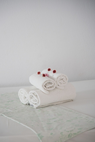 Imagen de la habitación del Hotel Carmel Studio Apartment. Foto 5