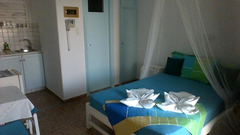 Imagen de la habitación del Hotel Carmel Studio Apartment. Foto 13