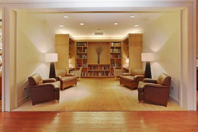 Imagen del bar/restaurante del Hotel Carmel Valley Ranch, In The Unbound Collection By Hyatt. Foto 5