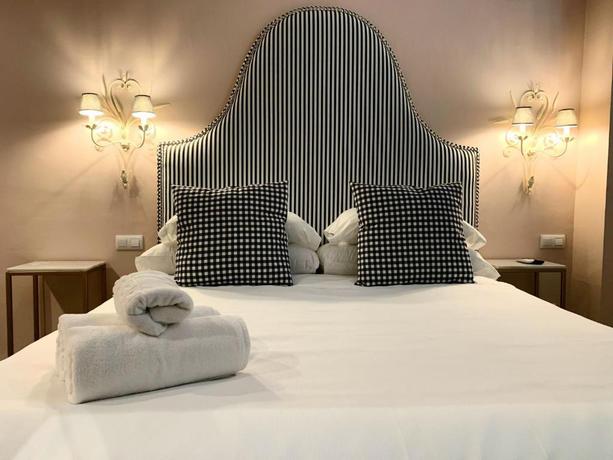 Imagen de la habitación del Hotel Carmen Boutique. Foto 8