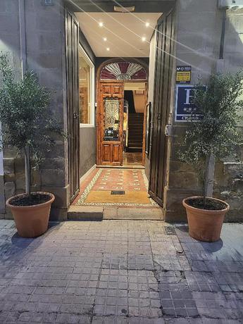 Imagen de los exteriores del Hotel Carmen Boutique. Foto 11