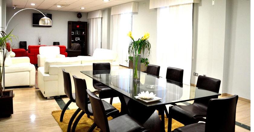 Imagen de los interiores del Hotel Carmen, La Carlota. Foto 12