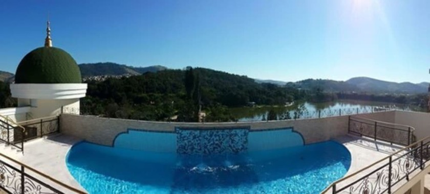 Imagen de la piscina del Hotel Carmen Palace. Foto 20