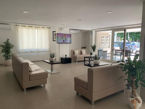 Imagen de los interiores del Hotel Carmen, Riccione. Foto 16