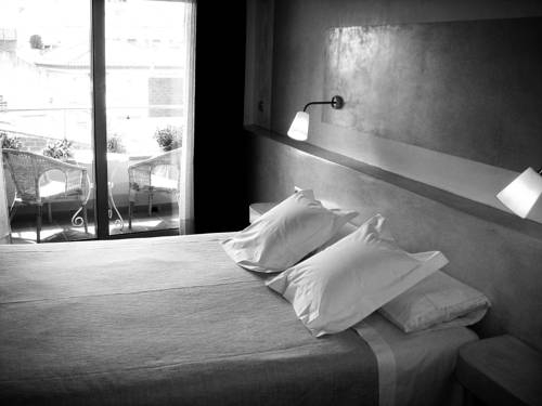 Imagen general del Hotel Carmen, Roses. Foto 1