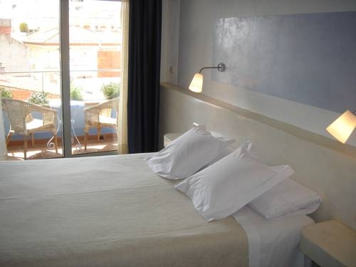 Imagen general del Hotel Carmen, Roses. Foto 3