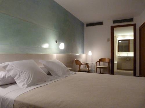 Imagen general del Hotel Carmen, Roses. Foto 13
