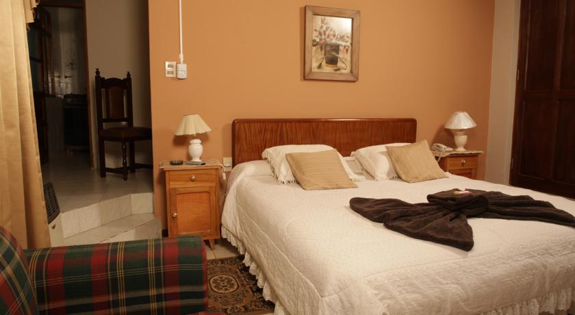 Imagen de la habitación del Hotel Carmen, Tarija. Foto 6