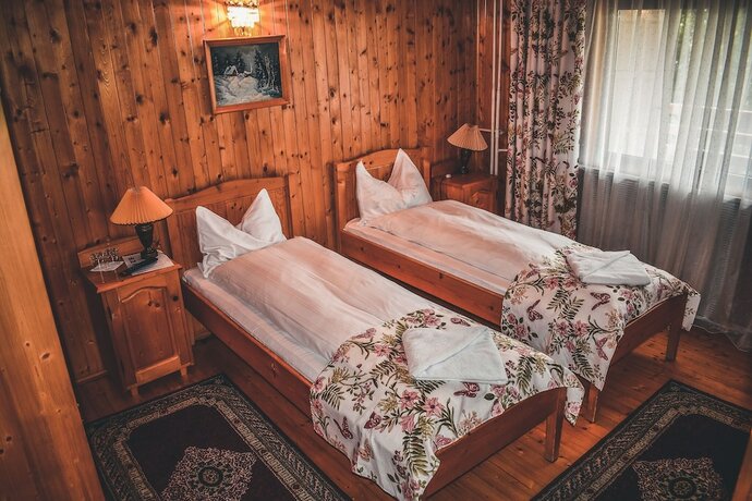 Imagen de la habitación del Hotel Carmi House. Foto 9