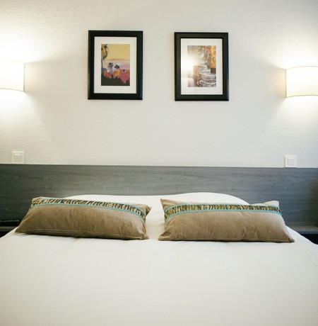 Imagen de la habitación del Hotel Carmin. Foto 14