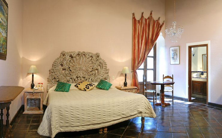 Imagen de la habitación del Hotel Carmina. Foto 3