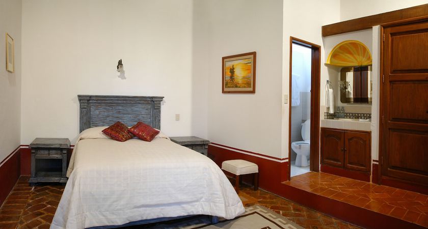 Imagen de la habitación del Hotel Carmina. Foto 13