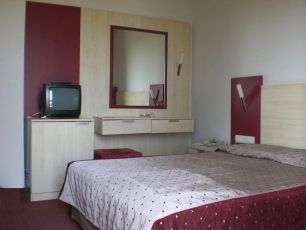 Imagen general del Hotel Carna Garden Otel. Foto 4