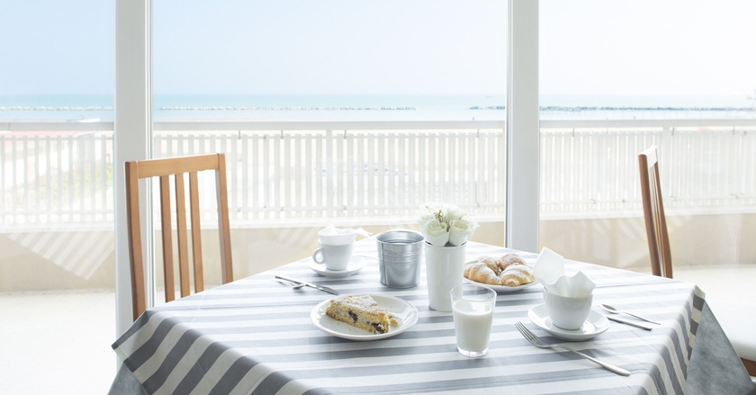 Imagen del bar/restaurante del Hotel Carnaby Hotel. Foto 4