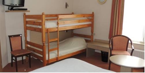 Imagen de la habitación del Hotel Carnac. Foto 2