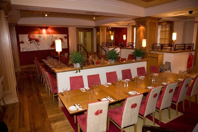 Imagen del bar/restaurante del Hotel Carnegie Court. Foto 3